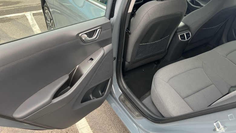 Hyundai IONIQ 100kW Premium 38kWh 5dr Auto Electric Hatchback